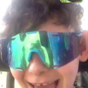 Meet your Posher, Larry